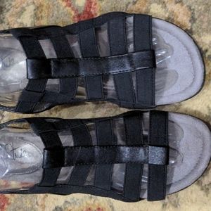 Brand new life stride sandals